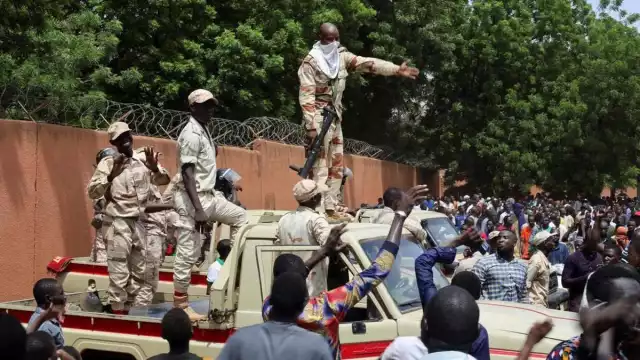 Nigeria vive un estado de alerta en el país y sus dirigentes enfrentan a su propia justicia