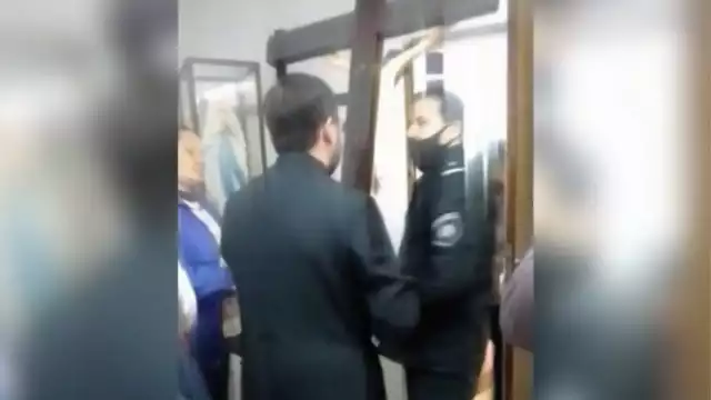 Cura Andrés Quiroga