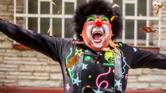 Demanda expareja a Chuponcito por extorsionarla con fotos íntimas