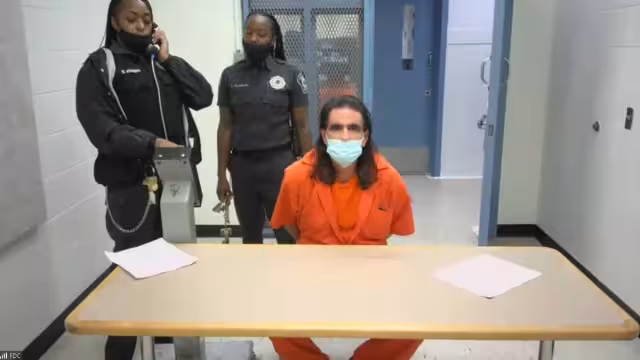 El juez Robert Scola, del Distrito Sur de Florida, firmó la orden a petición de la Fiscalía