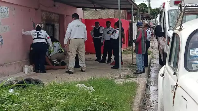 Paramédicos del SAMU auxiliaron a una mujer golpeada en la cabeza