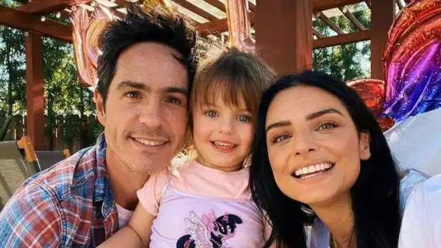 El tierno saludo de Mauricio Ochmann y su hija hacia Aislinn Derbez por su cumpleaños