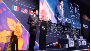 El canciller Roberto Velasco estuvo en la inauguración de la quinta edición del North Capital Forum