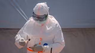 numerosos pacientes mueren dentro de sus comunidades sin haber recibido atención en un centro sanitario