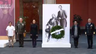 Como parte del homenaje, la presidenta Claudia Sheinbaum Pardo montó una guardia de honor