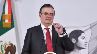 Marcelo Ebrard Casaubón, secretario de Economía