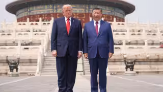 El presidente Xi Jinping acompañó a su homólogo Donald Trump en una visita al famoso Templo del Cielo en el centro de Beijing