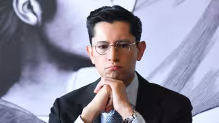 Roberto Velasco Álvarez, llegó al Senado para iniciar el camino a su ratificación como titular de la SRE