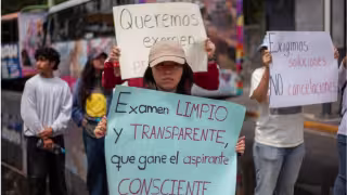 El rector Leonardo Lomelí respaldó la recomendación y señaló que la formación profesional debe sustentarse en el esfuerzo honesto