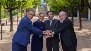 Yamandú Orsi, presidente de Uruguay, Claudia Sheinbaum, presidenta de México, Gustavo Petro, presidente de Colombia  y Luiz Inacio Lula da Silva de Brasil