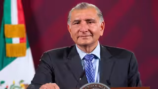 Adan Augusto López anunció este 1 de febrero que deja la coordinación de la bancada de Morena en el Senado de la República