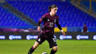 Marcelo Flores jugó tres partidos con el Tri.