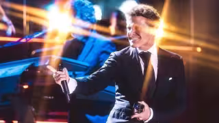 Luis Miguel sigue en recuperación