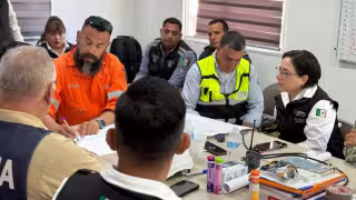 De acuerdo con el reporte oficial, durante la jornada se realizaron maniobras de bombeo para reducir los niveles de agua en el área afectada