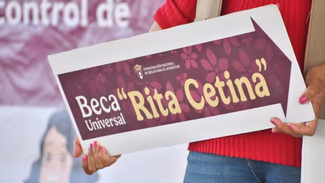 Padres de familia pueden consultar en línea el estatus de registro de la Beca Rita Cetina para confirmar el apoyo de 2,500 pesos.