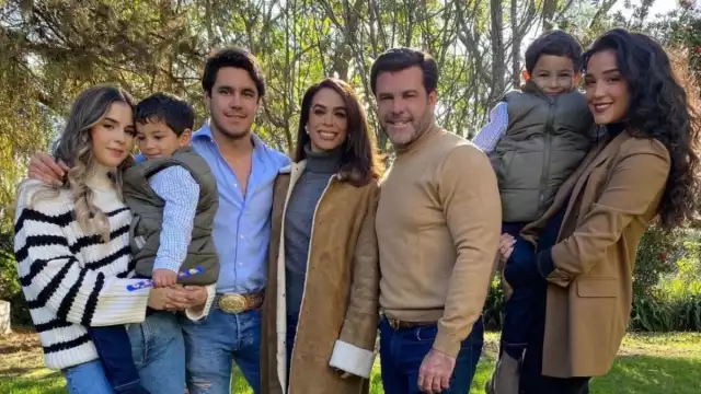 Eduardo Capetillo y Biby Gaytán llevan casados ya varios años