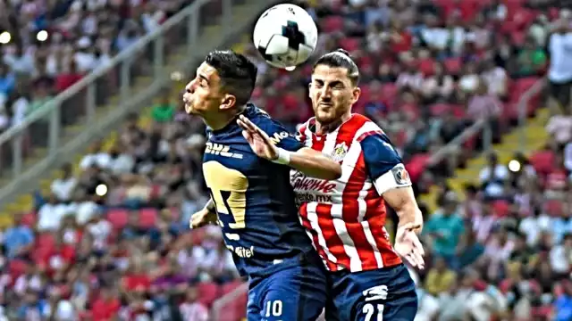 Este sábado, canteranos de Pumas y Chivas volverán a reunirse con sus exequipos, ahora en calidad de rivales. Foto: Cuartoscuro