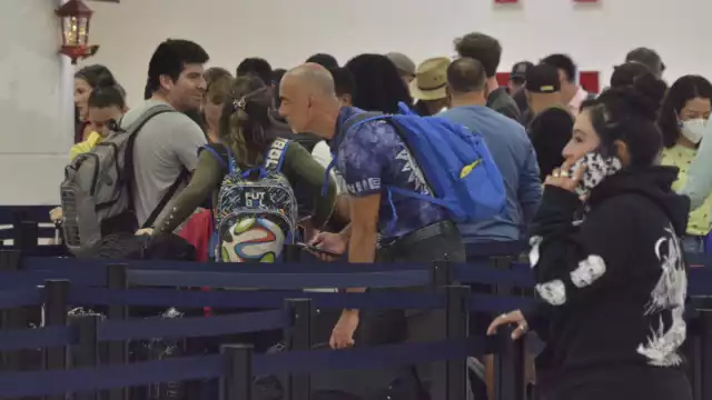 La empresa realiza otros servicios, como carga de combustible y B2B.