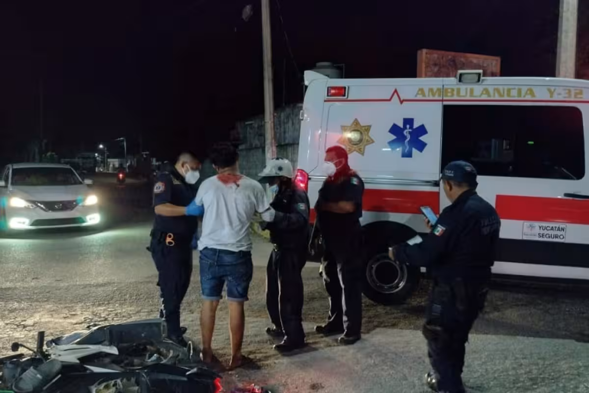 Motociclista ebrio no respeta señalamiento de alto y termina lesionado ...