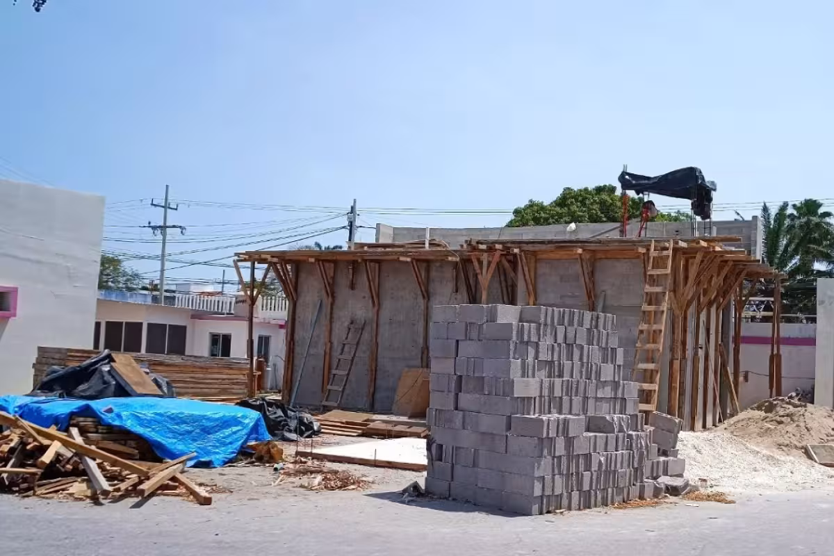 Lentitud en permisos afecta a la industria de la construcción privada ...