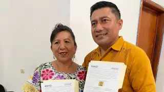 Ambos aspirantes pertenecen al Partido de la Revolución Democrática (PRD)