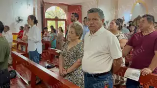 “Tóquense el corazón”: Llaman en Hopelchén a compartir la cena de Nochebuena con los más necesitados