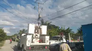 Tres días sin energía eléctrica por falla de transformador en Sabancuy