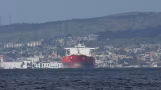 Rusia enviará más petróleo a Cuba y desafía bloqueo de EU en plena crisis energética