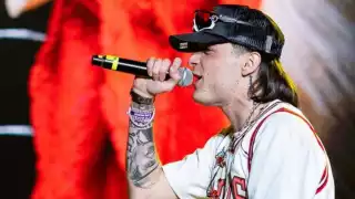 Está es la voz de Peso Pluma sin autotune