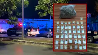 Durante su detención se le decomisaron 30 bolsas transparentes abastecidas con polvo blanquecino