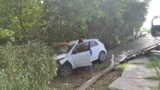 El hombre asegura que una falla mecánica provocó el accidente