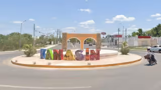 Vecinos de Kanasín están hartos de los apagones, “No piensan en nuestras familias”, aseguran