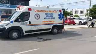 Mientras atendían al hombre las dos mujeres discutían