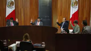 La sesión de la Sala Superior del Tribunal Electoral del Poder Judicial de la Federación prograada para las 14:00 horas de este miércoles, fue aplazada