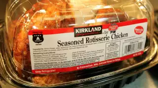 Primero roscas, ahora revenden pollos rostizados del Costco en Facebook hasta en 400 pesos