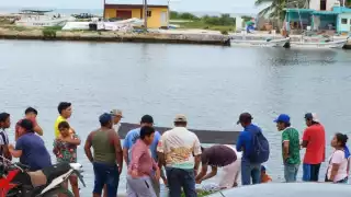 Pescadores del Litoral Oriente retienen a youtuber por bucear sin permiso