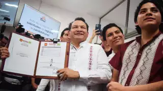 Cerca de mil personas se dieron cita para apoyar a Joaquín Díaz Mena