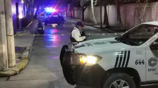 Inicialmente, se dijo que había tenido un infarto, pues estaba como un desconocido