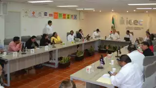 Es decir, permite dar a conocer, en tiempo real a través de Internet, los resultados preliminares de las elecciones la misma noche de la Jornada Electoral