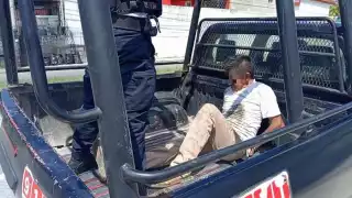 El hombre usó un cuchillo para intentar herir a su exjefe