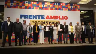 El Frente Amplio por México registró de última hora su coalición en la CDMX