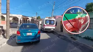 Campeche: Motociclista choca contra taxi en Bellavista y huye del lugar
