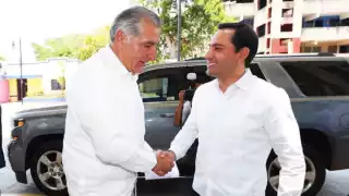 Los detalles sobre la ampliación del Puerto de Altura de Progreso fueron presentados ante Adán Augusto López, secretario de Gobernación