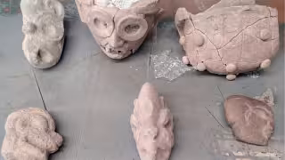 Aseguran en el AICM seis piezas arqueológicas de Veracruz que serían enviadas a Gran Bretaña