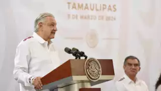 El Presidente de la República indicó que le pidió a la FGR que no hiciera investigación sobre los hechos de ayer en la puerta de Palacio Nacional