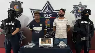 Los dos hombres quedaron a disposición de la Fiscalía Antinarcomenudeo de Cancún