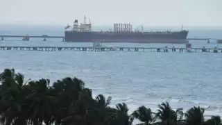 China acusa a Estados Unidos de violar el derecho internacional por incautar buques con petróleo venezolano