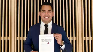 Para participar en la convocatoria, Reyes Vázquez tuvo que exponer sus contribuciones al derecho