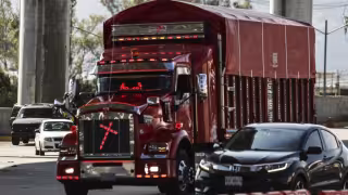 Bloqueos de transportistas y campesinos dejan 11 cierres en carreteras, pero Gobierno reporta baja participación