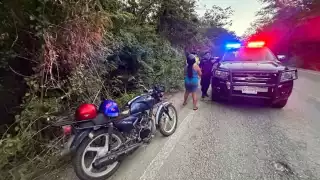 Paramédicos lo valoraron, atendieron y lo trasladaron al Hospital San Carlos